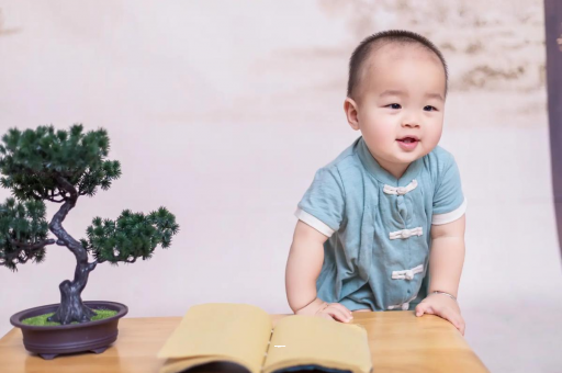 鹰潭宝宝戒奶要哭几个晚上